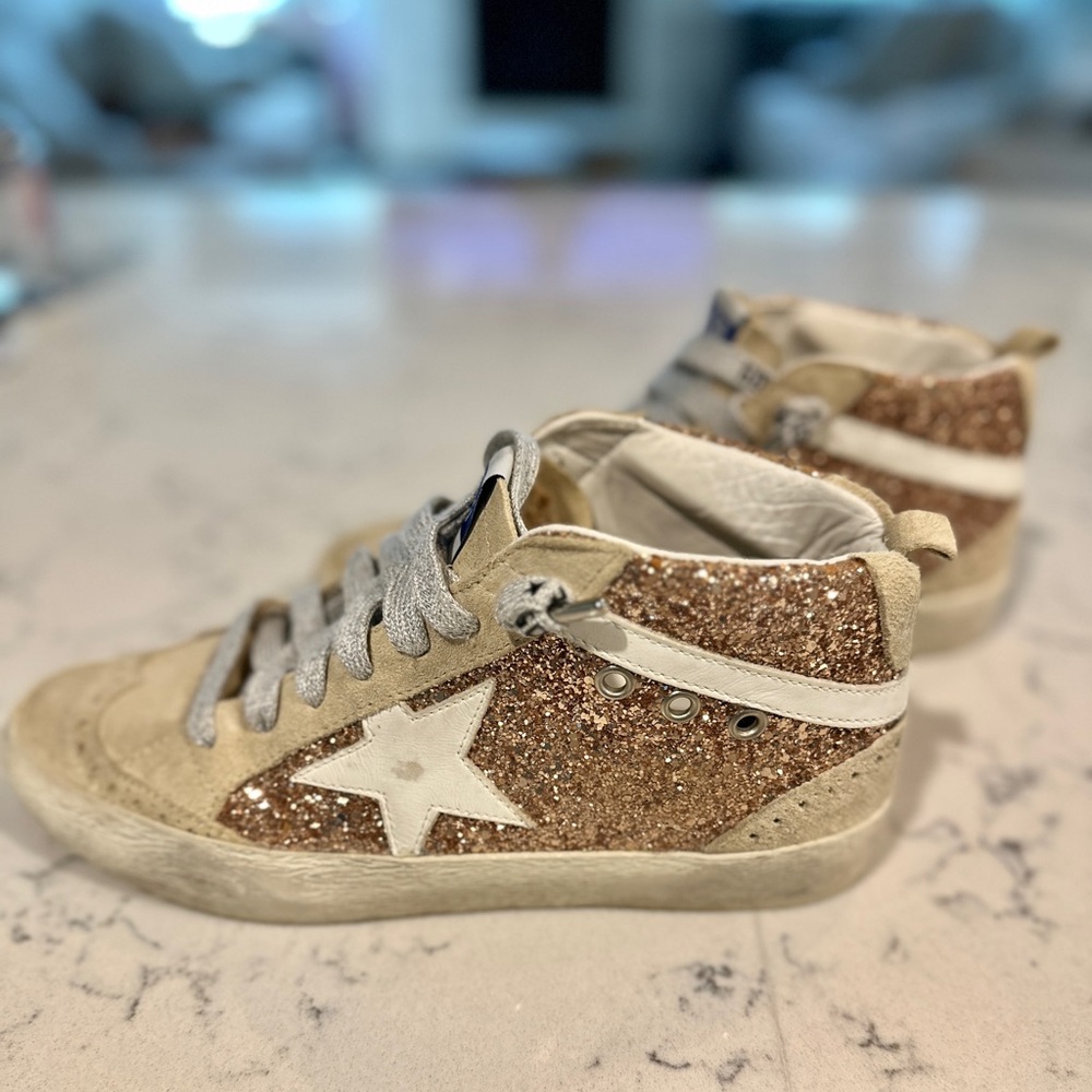 Rose Gold glitter Mid stars size 37